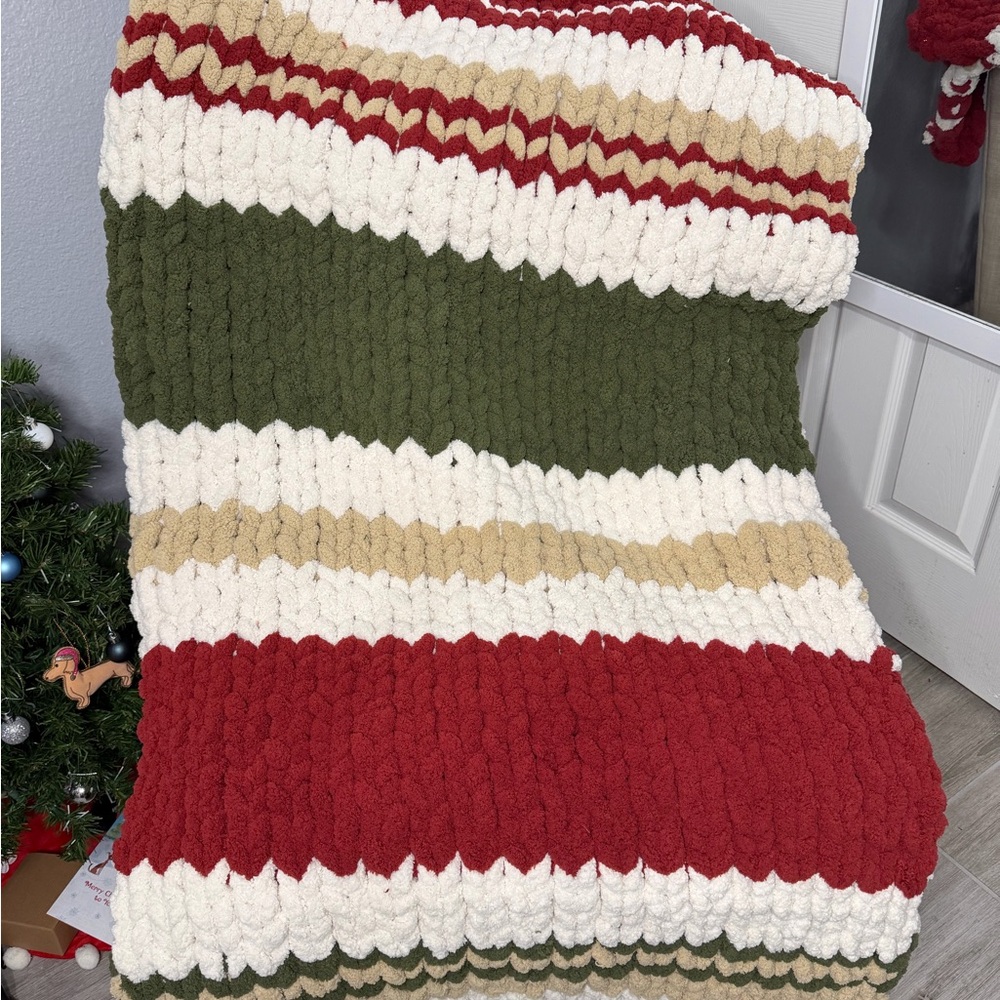 Cozy Striped Knit Throw Blanket